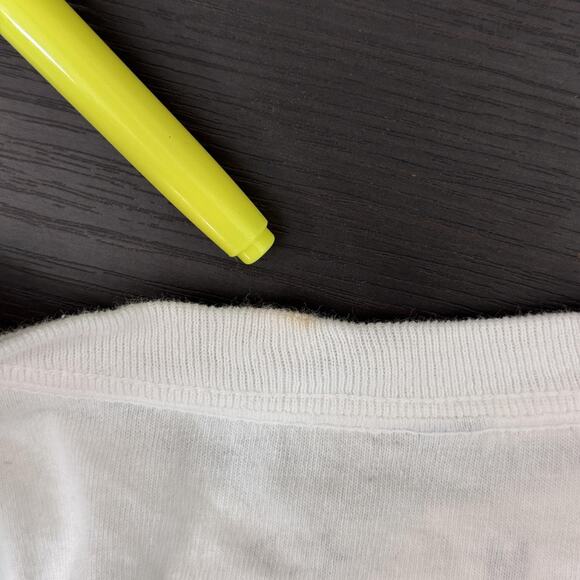 Beyonce Cowboy Carter Tour Shirt Medium Yaya White Graphic Tee CCT 2025 Merch - Picture 4 of 9